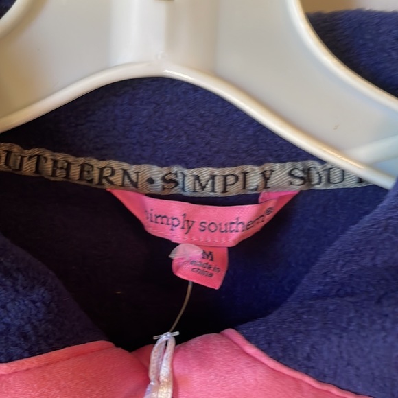 Simply Southern Simply Fleece Pullover Women's Medium NWT - Picture 2 of 8